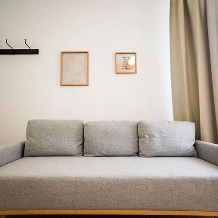 Lovely Apartment In Warschau Buitenkant foto
